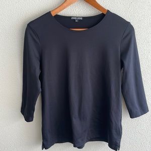 A’nue Miami Women’s Boxy Sleeved, ¾ Sleeve Basic Crew Neck Shirt, small, Black